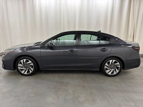 Used 2024 Subaru Legacy Limited AWD/4WD image 3