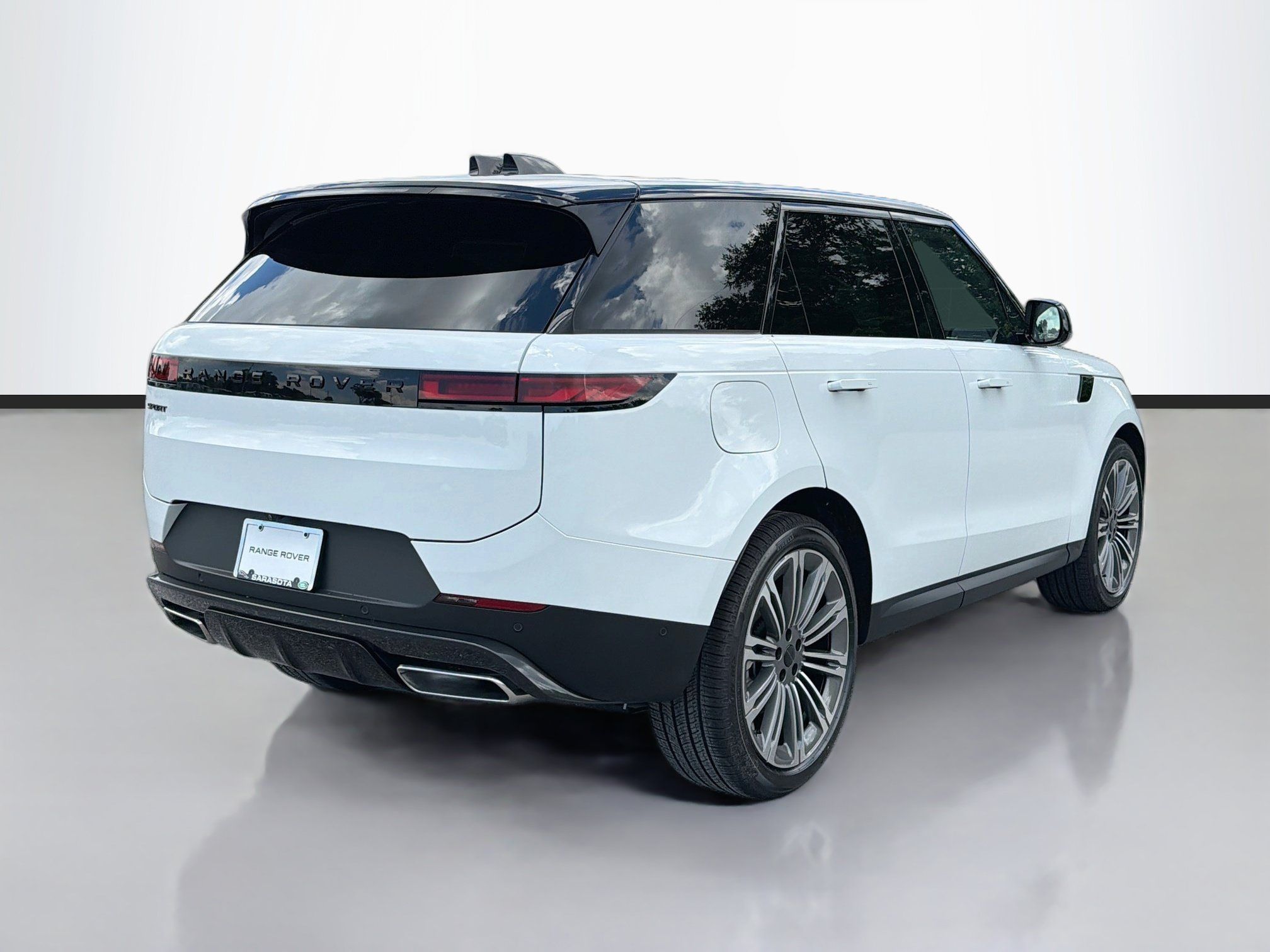 New 2027 Land Rover Range Rover Sport SE AWD/4WD image 5