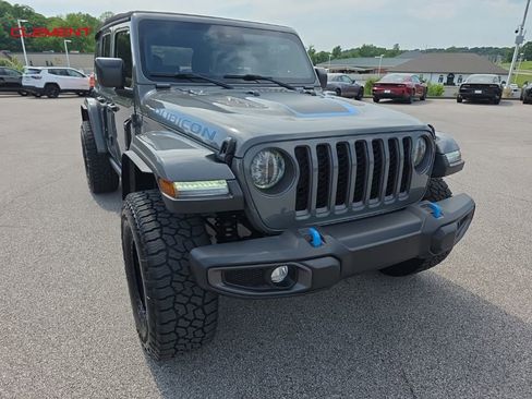 Used 2021 Jeep Wrangler Unlimited Rubicon 4xe w/ Cold Weather Group AWD/4WD image 28