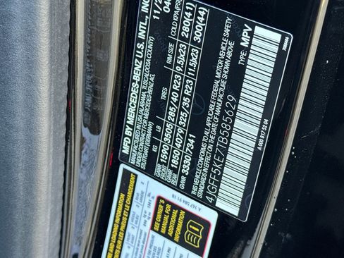 New 2026 Mercedes-Benz GLS 450 4MATIC image 18