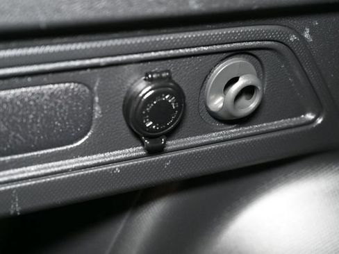 Used 2023 Subaru Forester Premium AWD/4WD image 60