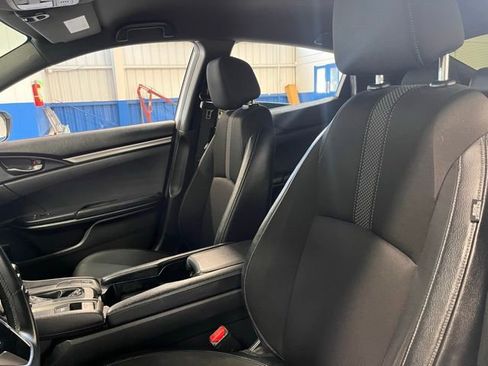 Used 2020 Honda Civic Sport image 23