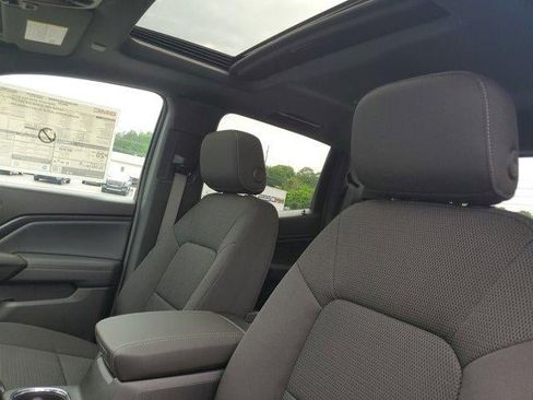 New 2026 GMC Canyon Elevation w/ Technology Package RWD image 18