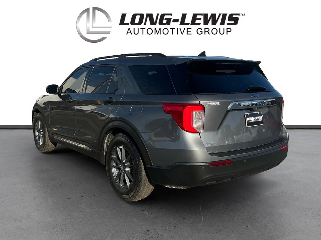 Used 2021 Ford Explorer XLT RWD image 4