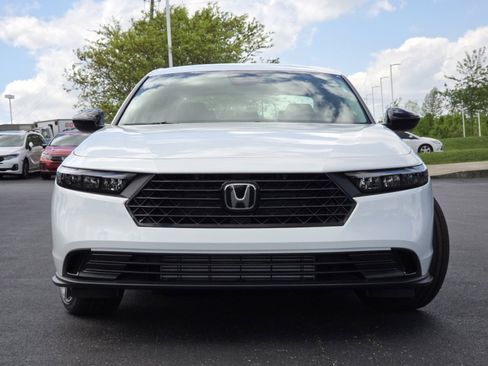 New 2026 Honda Accord SE image 12