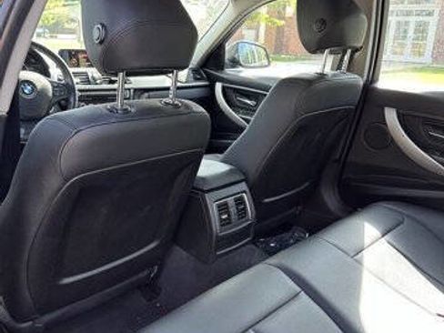 Used 2017 BMW 320i 320i 4dr Sedan image 23