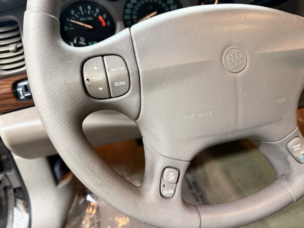 Used 2000 Buick Le Sabre Custom w/ Prestige Opt Pkg FWD image 20
