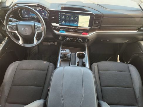 Used 2023 Chevrolet Silverado 1500 RST AWD/4WD image 25