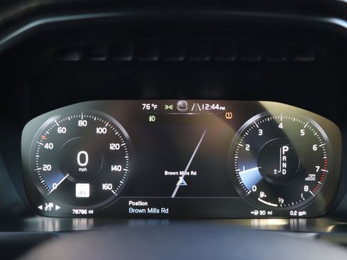 Used 2019 Volvo XC90 T6 R-Design w/ Advanced Package image 18