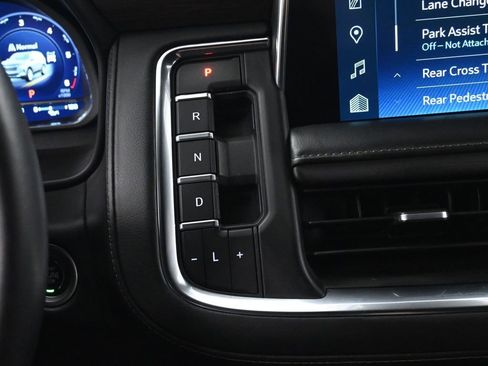 Used 2023 Chevrolet Tahoe High Country w/ Premium Package 2 image 39