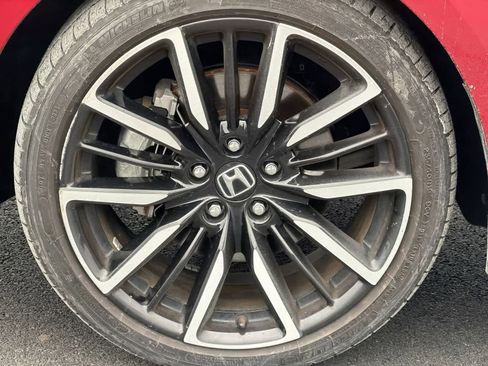 Used 2023 Honda Accord Touring image 14