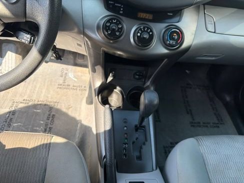 Used 2009 Toyota RAV4 2WD image 13