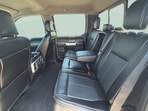 Used 2020 Ford F350 Lariat w/ Lariat Value Package AWD/4WD image 17