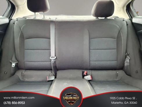 Used 2018 Chevrolet Cruze LS FWD image 22