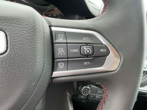 Certified 2025 Jeep Compass Trailhawk AWD/4WD image 25