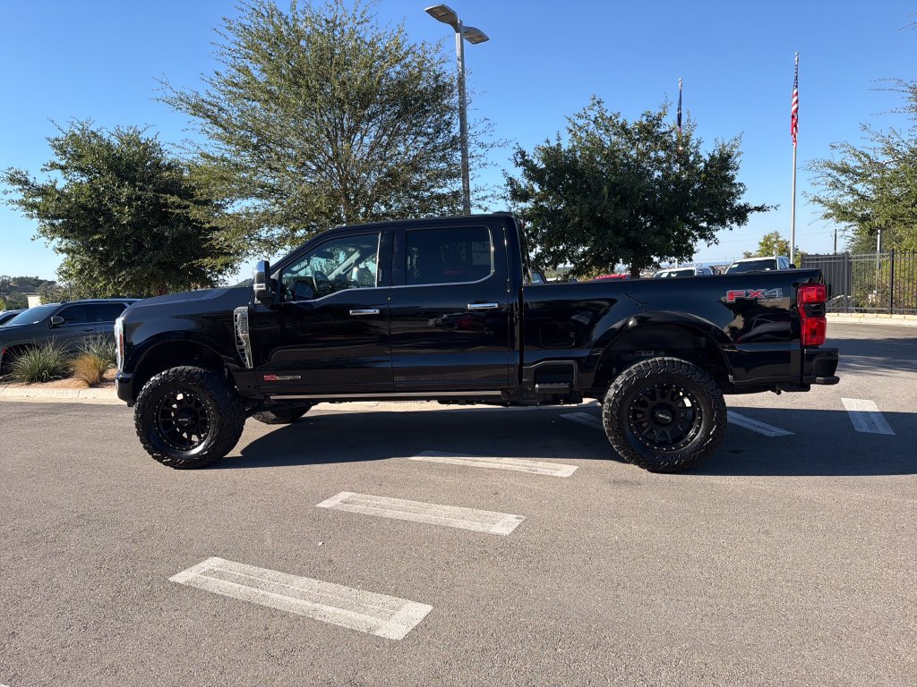 Used 2024 Ford F250 Platinum AWD/4WD image 5