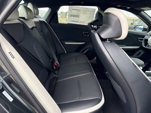 New 2026 Kia K4 GT-Line image 12