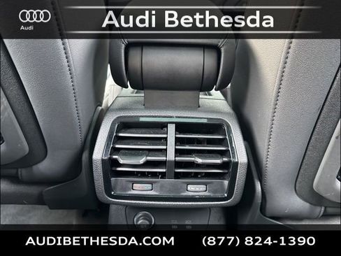 Certified 2025 Audi Q3 2.0T Premium Plus w/ Premium Plus Package image 25