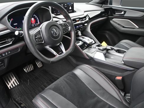 Used 2023 Acura MDX A-Spec AWD/4WD image 3