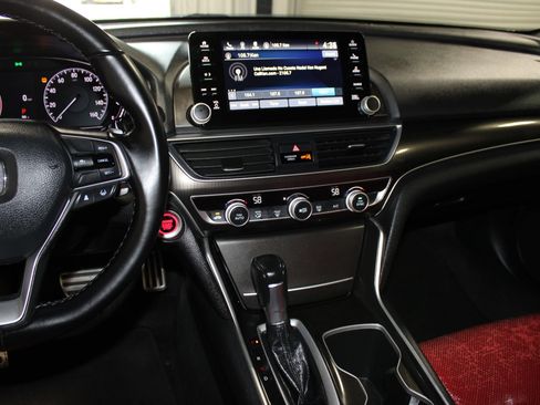 Used 2021 Honda Accord Sport image 13