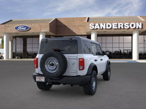 New 2025 Ford Bronco 4-Door image 8