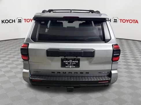 New 2025 Toyota 4Runner TRD Off-Road Premium image 4