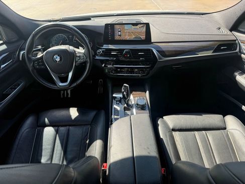 Used 2018 BMW 640i Gran Turismo xDrive image 13