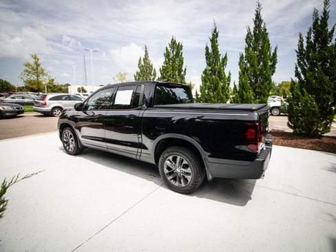 Certified 2023 Honda Ridgeline Sport image 7