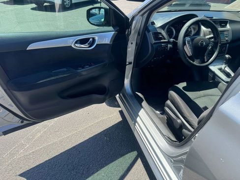 Used 2014 Nissan Sentra SR w/ SR Driver Package FWD image 19