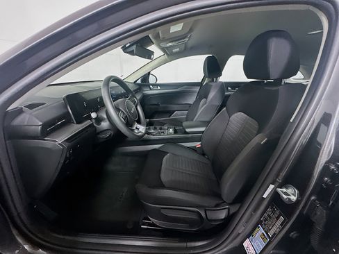 Used 2025 Kia K5 LXS image 13