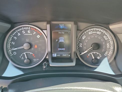 Used 2022 Toyota Tacoma TRD Sport w/ TRD Premium Sport Package image 20