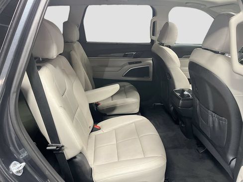 Used 2021 Kia Telluride EX w/ EX Premium Package FWD image 30