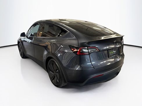 Used 2025 Tesla Model Y Performance AWD/4WD image 5