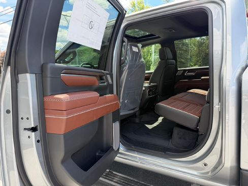 New 2026 GMC Sierra 2500 Denali Ultimate AWD/4WD image 47