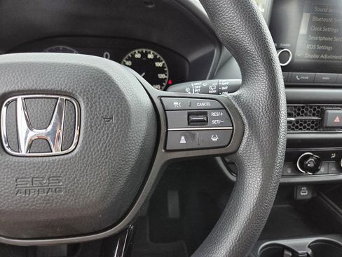 Used 2025 Honda HR-V LX image 23