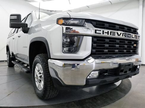 Used 2021 Chevrolet Silverado 2500 LT w/ Convenience Package AWD/4WD image 41