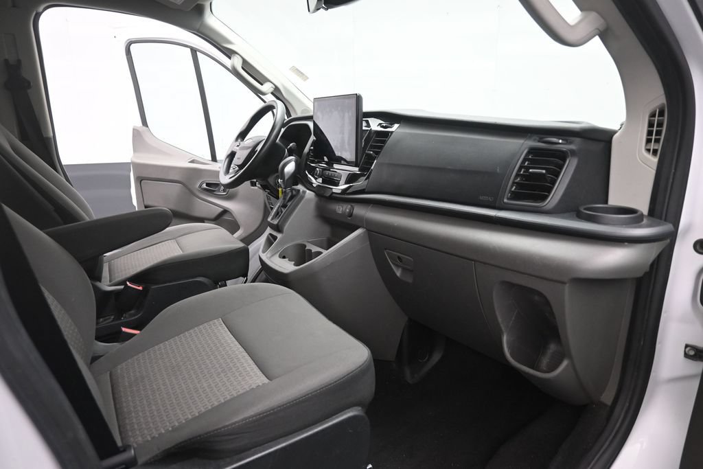 Used 2024 Ford Transit 350 XLT RWD image 19