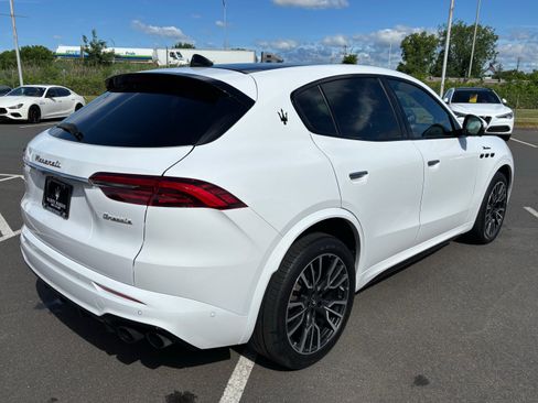 Used 2023 Maserati Grecale Modena AWD/4WD image 7