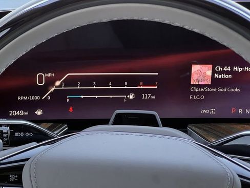 Certified 2025 Cadillac Escalade ESV Sport Platinum w/ LPO, ONYX Package image 16