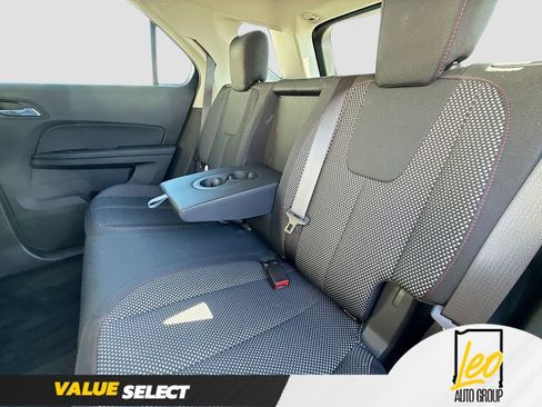 Used 2017 Chevrolet Equinox LS image 21