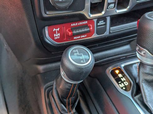 Used 2021 Jeep Gladiator Mojave image 31