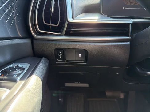 Certified 2025 Kia Sorento S w/ Panoramic Sunroof Package AWD/4WD image 13