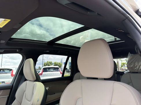 New 2026 Volvo XC90 B6 Plus AWD/4WD image 25