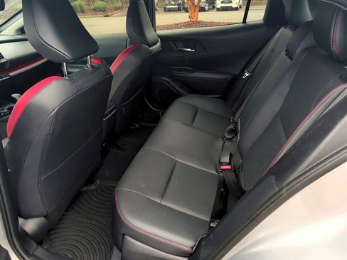 Used 2026 Toyota Prius Plug-In Hybrid image 9