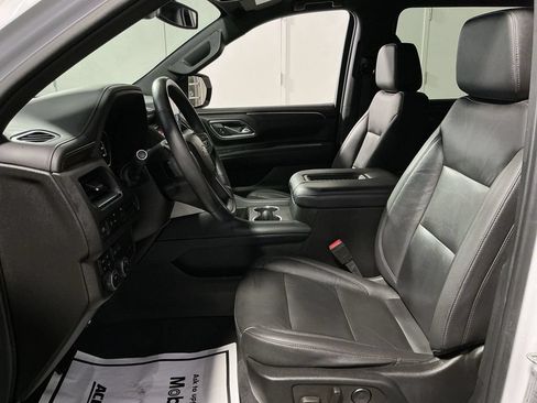 Used 2021 Chevrolet Suburban LT AWD/4WD image 14