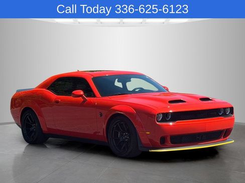 Used 2023 Dodge Challenger SRT Hellcat RWD image 7