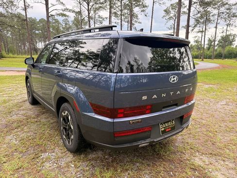 Used 2026 Hyundai Santa Fe SEL FWD image 3