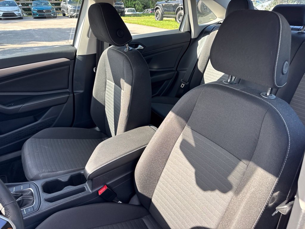 Certified 2024 Volkswagen Jetta S FWD image 10