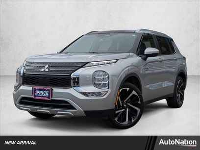 Used 2023 Mitsubishi Outlander SE