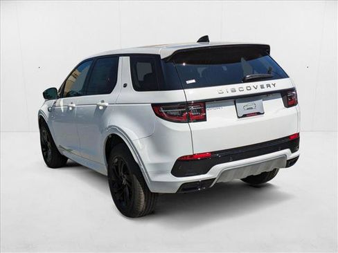 New 2025 Land Rover Discovery Sport S image 9